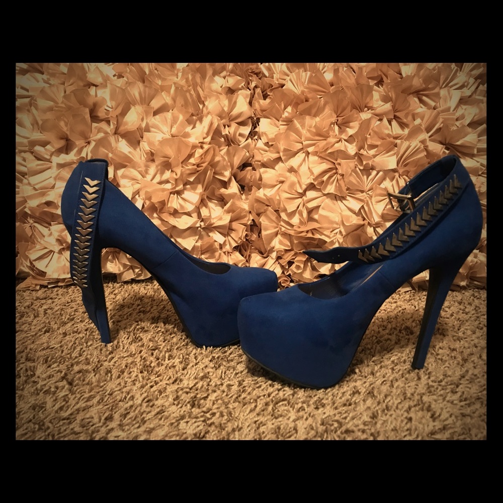 Blue Gorgeous Heels with Straps